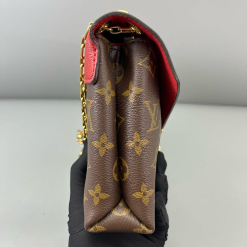 Louis Vuitton Pallas Chain Monogram Brown