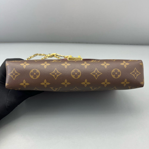 Louis Vuitton Pallas Chain Monogram Brown