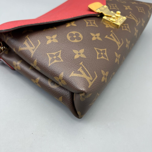 Louis Vuitton Pallas Chain Monogram Brown