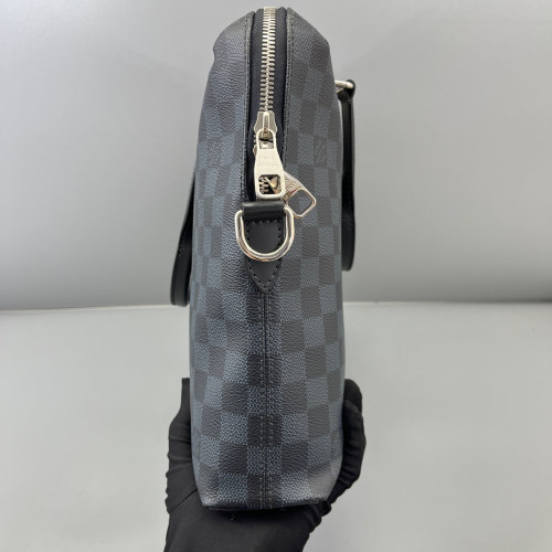 Louis Vuitton Porte Documents Voyage PM Damier Cobalt Black
