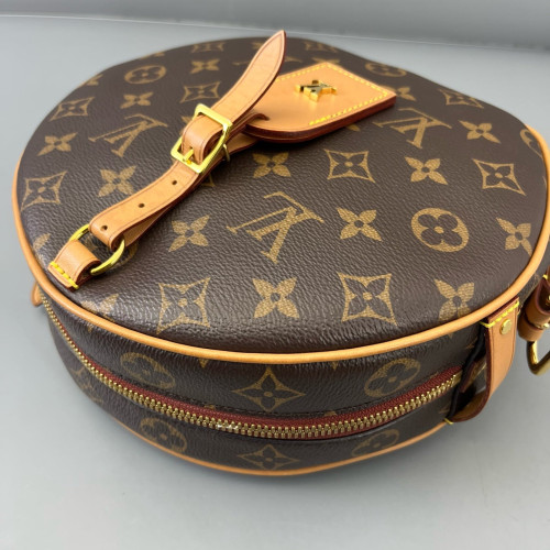 Louis Vuitton Boite Chapeau Souple MM Monogram Brown