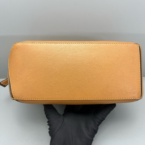 Loewe Small Puzzle Calfskin Tan