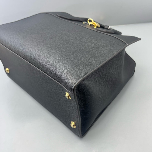 Louis Vuitton City Steamer MM Cuir Black