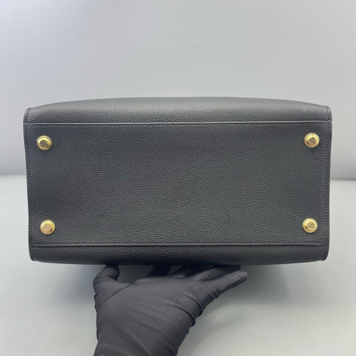Louis Vuitton City Steamer MM Cuir Black