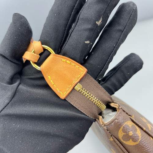 Louis Vuitton Pochette Accessories Monogram Brown