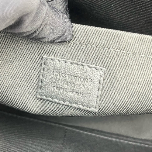 Louis Vuitton Clutch Monogram Shadow Black