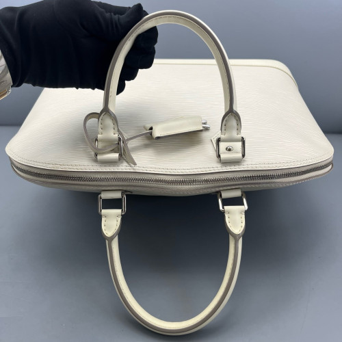 Louis Vuitton Alma GM Epi White