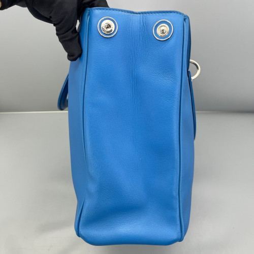 Dior Large Diorissimo Tote Calfskin Blue