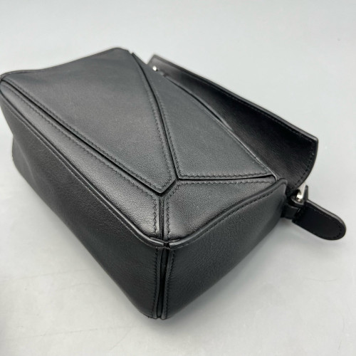 Loewe Mini Puzzle Calfskin Black