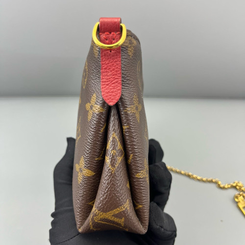 Louis Vuitton Pallas Clutch Monogram Brown