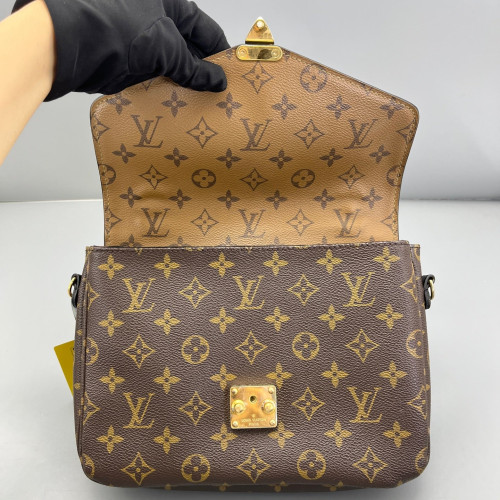 Louis Vuitton Pochette Metis Reverse Monogram Brown Louis Vuitton Pochette Metis Reverse Monogram Brown