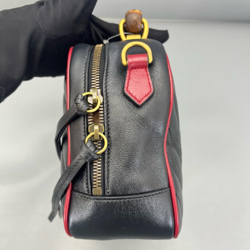 Gucci Bamboo Matelasse Camera Case Calfskin Black Gucci Bamboo Matelasse Camera Case Calfskin Black
