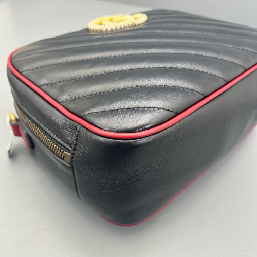Gucci Bamboo Matelasse Camera Case Calfskin Black Gucci Bamboo Matelasse Camera Case Calfskin Black
