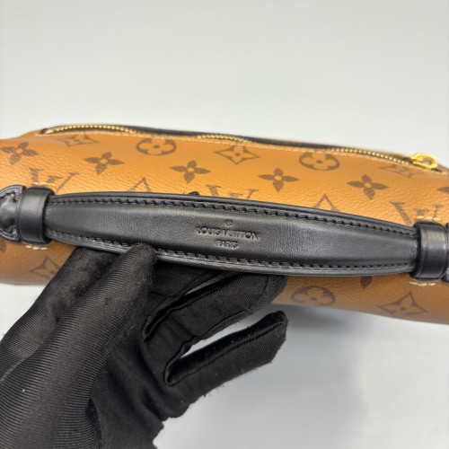 Louis Vuitton Pochette Metis Reverse Monogram Brown