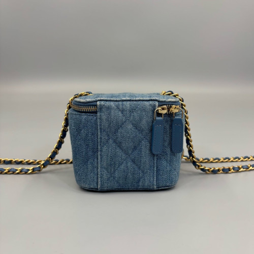 Chanel Quilted Pearl Crush Mini Vanity Case Denim Blue