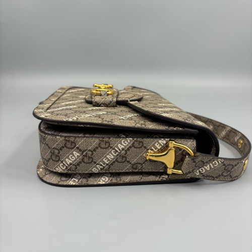 Gucci Medium Horsebit 1955 GG Supreme Monogram Black Gucci Medium Horsebit 1955 GG Supreme Monogram Black