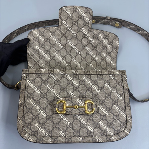Gucci Medium Horsebit 1955 GG Supreme Monogram Black Gucci Medium Horsebit 1955 GG Supreme Monogram Black
