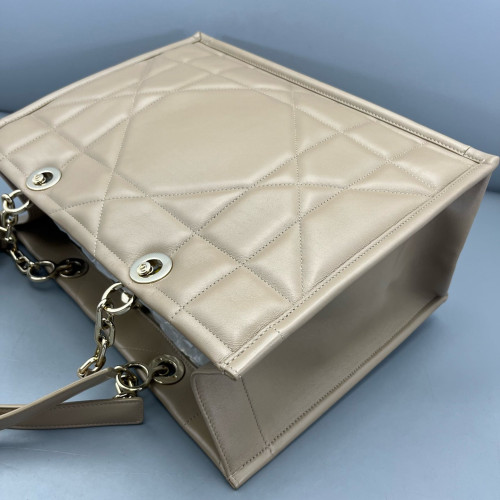 Dior Medium Essential Tote Calfskin Natural Tan