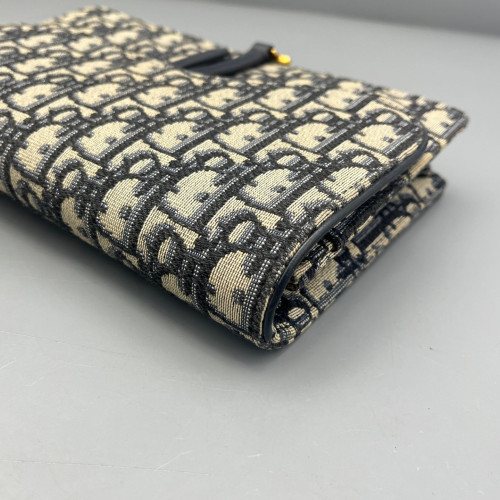 Dior Medium Saddle Chain Pouch Oblique Navy Beige Black