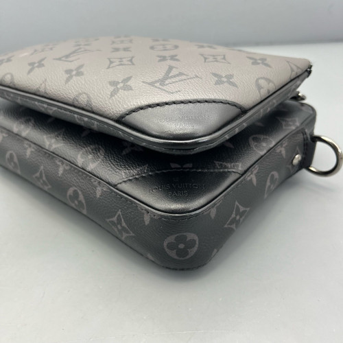 Louis Vuitton Trio Messenger Bag Monogram Eclipse Reverse Monogram Giant Black Grey