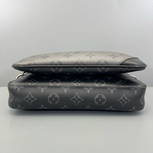 Louis Vuitton Trio Messenger Bag Monogram Eclipse Reverse Monogram Giant Black Grey