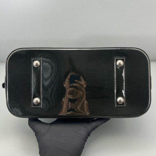 Louis Vuitton Alma PM Vernis Black