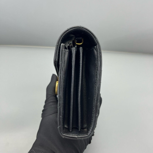 Gucci Matelasse GG Marmont Chain Wallet Calfskin Black