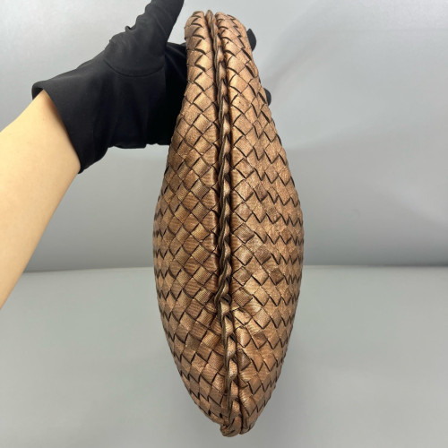Bottega Veneta Medium Veneta Hobo Lambskin Intrecciato Nappa Brown
