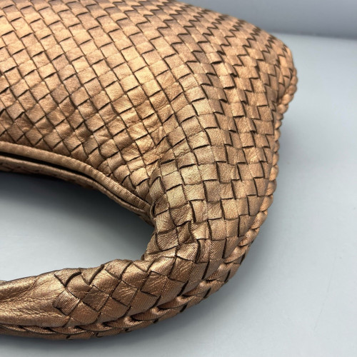 Bottega Veneta Medium Veneta Hobo Lambskin Intrecciato Nappa Brown
