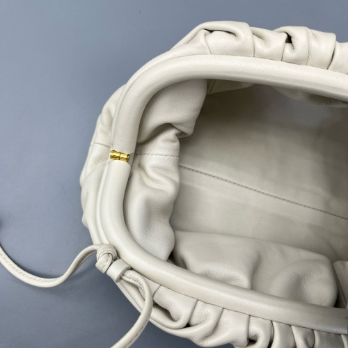 Bottega Veneta The Mini Pouch Lambskin Nappa White