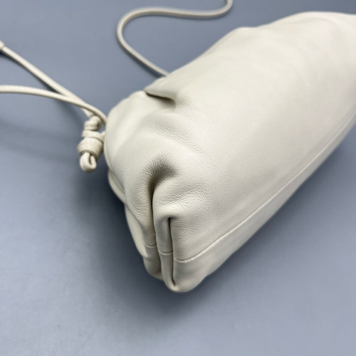Bottega Veneta The Mini Pouch Lambskin Nappa White