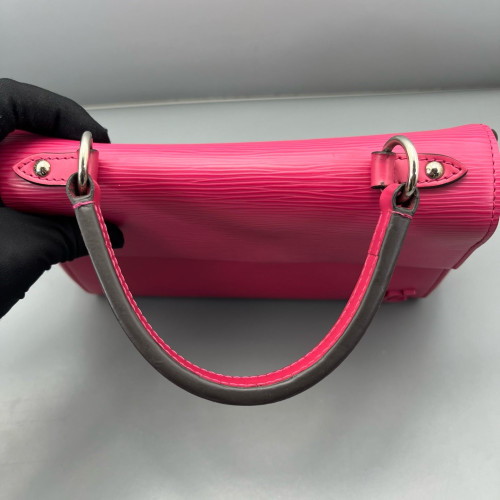 Louis Vuitton Cluny Bb Epi Pink
