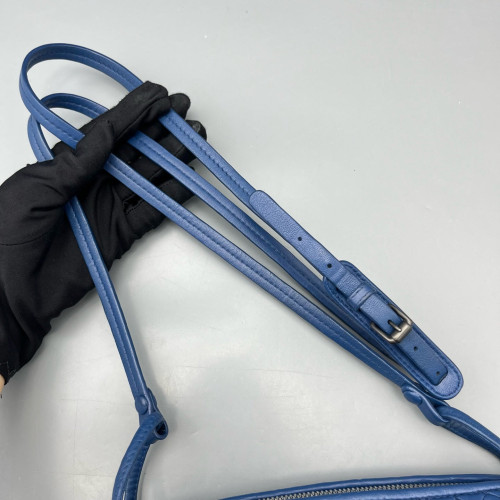 Bottega Veneta Nodini Crossbody Messenger Lambskin Intrecciato Nappa Blue Bottega Veneta Nodini Crossbody Messenger Lambskin Intrecciato Nappa Blue