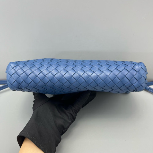 Bottega Veneta Nodini Crossbody Messenger Lambskin Intrecciato Nappa Blue Bottega Veneta Nodini Crossbody Messenger Lambskin Intrecciato Nappa Blue