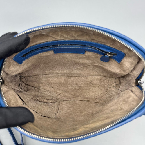 Bottega Veneta Nodini Crossbody Messenger Lambskin Intrecciato Nappa Blue Bottega Veneta Nodini Crossbody Messenger Lambskin Intrecciato Nappa Blue