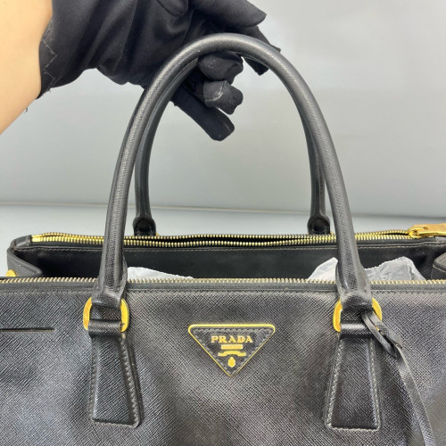Prada Large Galleria Double Zip Tote Saffiano Calfskin Black