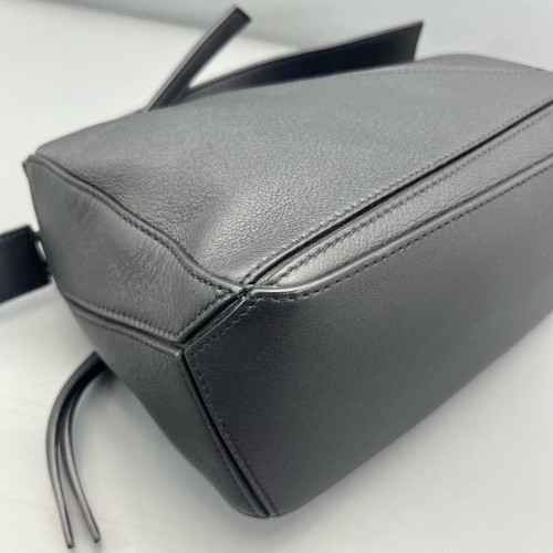 Loewe Small Puzzle Calfskin Black