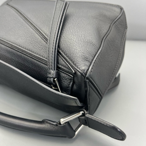 Loewe Small Puzzle Calfskin Black
