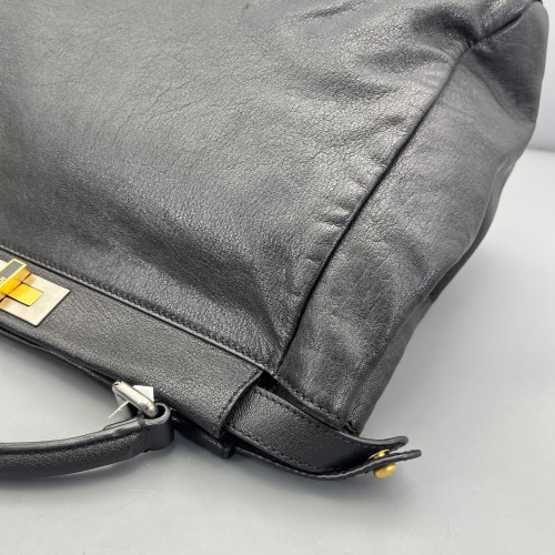 Fendi Peekaboo Iconic Large Calfskin Black