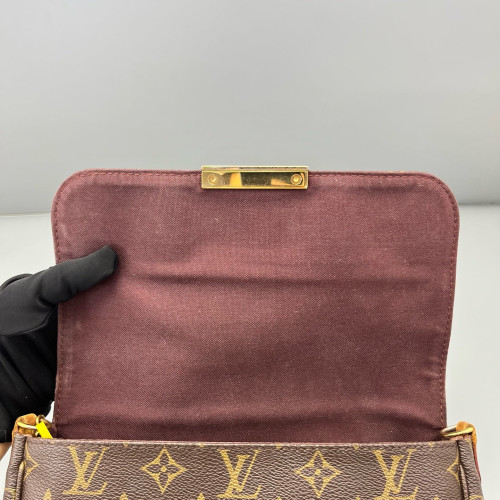 Louis Vuitton Favorite MM Monogram Brown