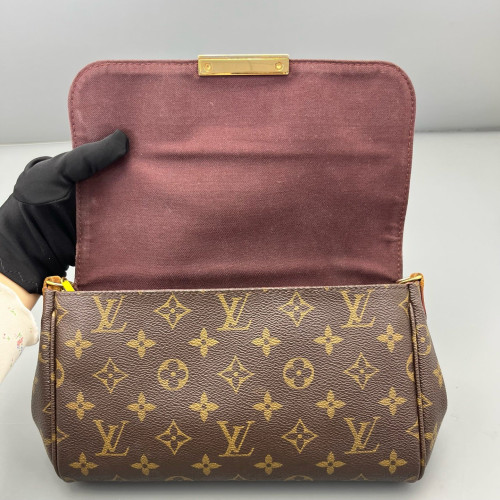 Louis Vuitton Favorite MM Monogram Brown