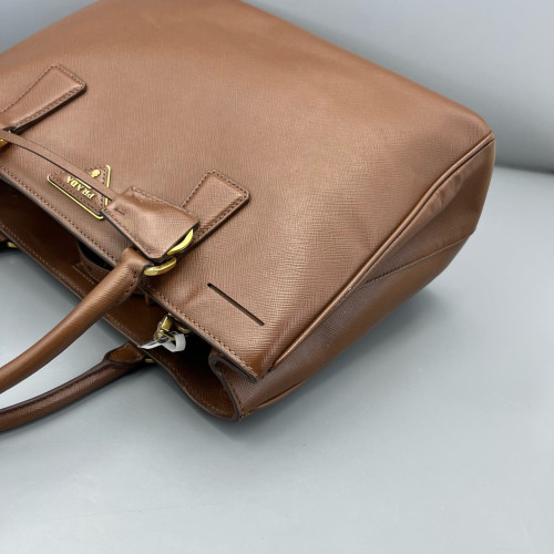 Prada Medium Galleria Double Zip Tote Saffiano Calfskin Brown Prada Medium Galleria Double Zip Tote Saffiano Calfskin Brown