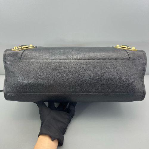 Balenciaga Medium City Calfskin Black
