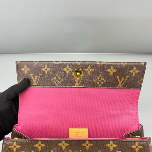 Louis Vuitton Cluny Bb Monogram Brown