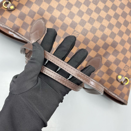 Louis Vuitton Neverfull MM Damier Ebene Brown