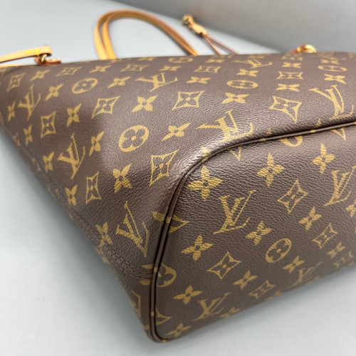 Louis Vuitton Neverfull MM Monogram Brown