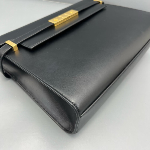 Yves Saint Laurent Medium Manhattan Shoulder Bag Calfskin Black Yves Saint Laurent Medium Manhattan Shoulder Bag Calfskin Black