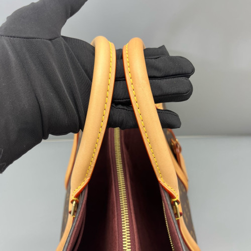 Louis Vuitton Soufflot MM Monogram Brown