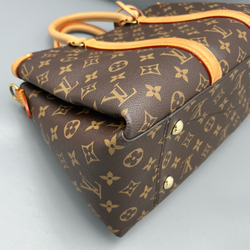 Louis Vuitton Soufflot MM Monogram Brown