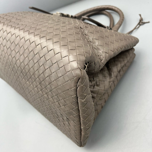 Bottega Veneta Large Roma Tote Bag Lambskin Intrecciato Nappa Grey